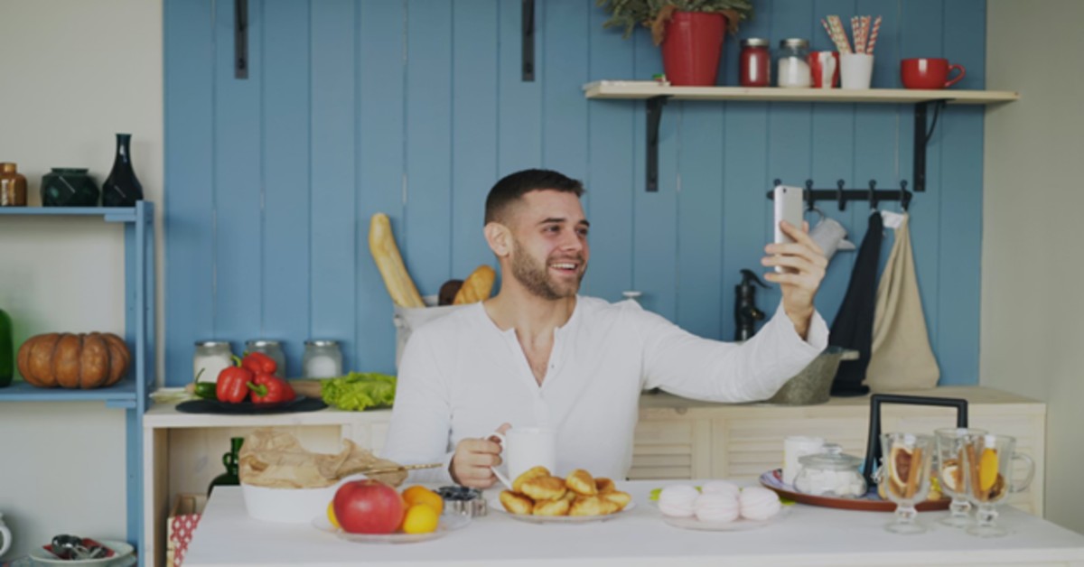 networking-Ardgowan Hospice and Inverclyde Chamber of Commerce held a joint business networking breakfast to uplift the local